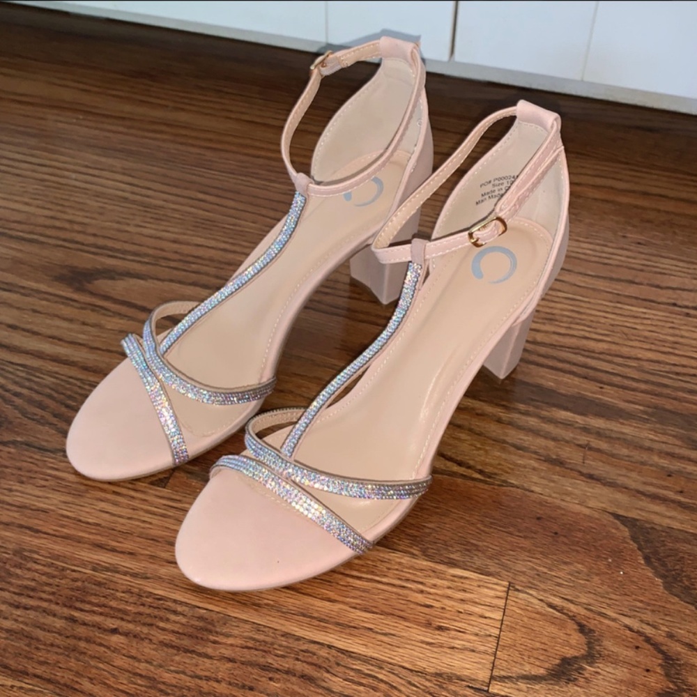 Brand NEW Nude 3in Heels